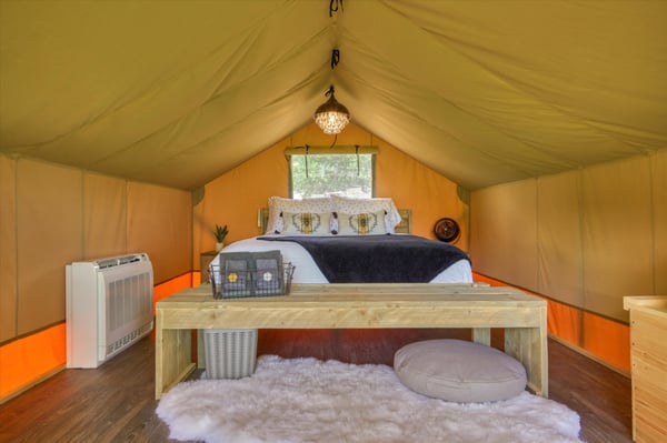 BeeWeaver tent inside